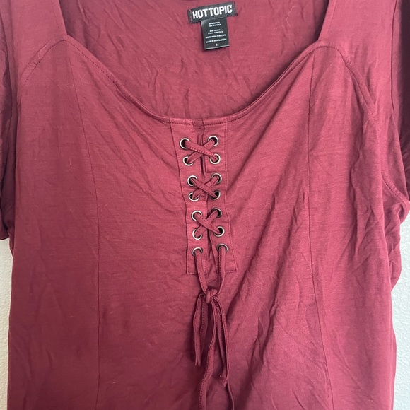 Red blouse - Picture 3 of 6